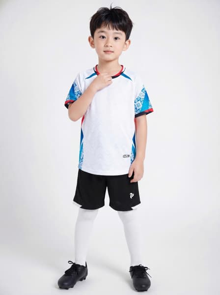 Quần áo bóng đá Just Play Pegasus trắng trẻ em